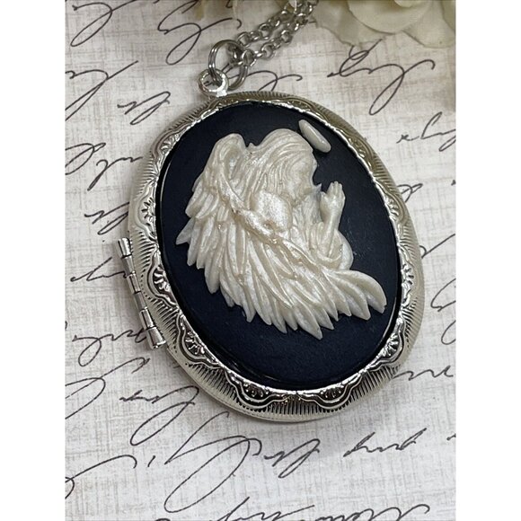Slvr Locket Setting Praying Angel Angels Mother’s Cameo Mom Daughter Gift Easter - Picture 7 of 11